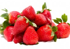 一堆草莓免抠