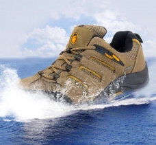 户外防水运动鞋登山鞋图片